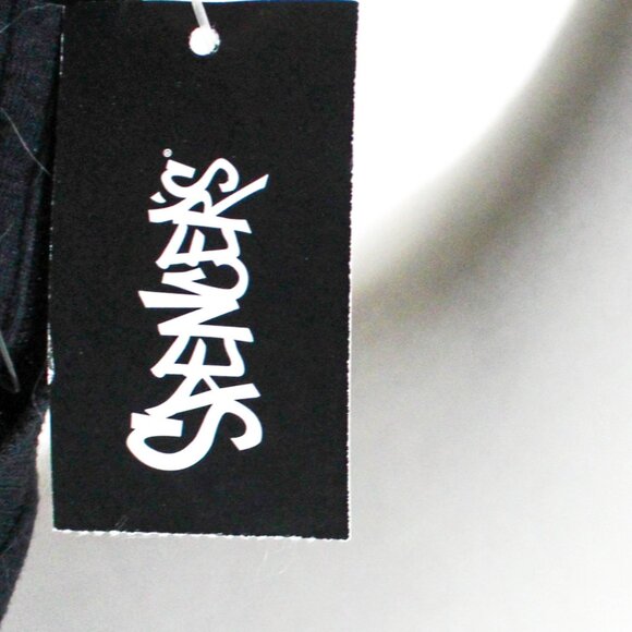 NWT Stranger Things Hellfire Club Demogorgon Tarot Shirt Unisex Small - Picture 10 of 10